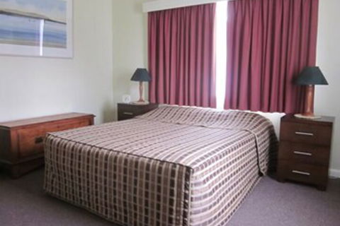 Lakes Waterfront Motel & Holiday Cottages - Tourism TAS 5