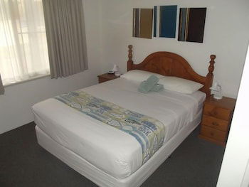 Pelican Shore Villas - Tourism TAS 5