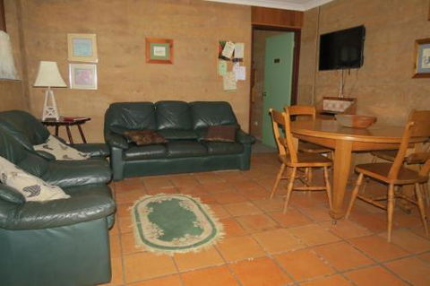 Bentwood Olive Grove Accommodation - Tourism TAS 5