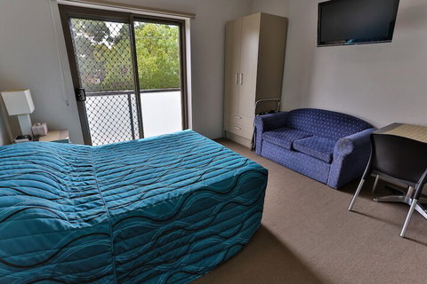 Strathfield Executive Accommodation - Tourism TAS 5