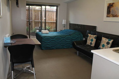 Strathfield Executive Accommodation - Tourism TAS 2