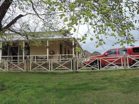 Snug As A Bug Motel - Hobart Tourism 0