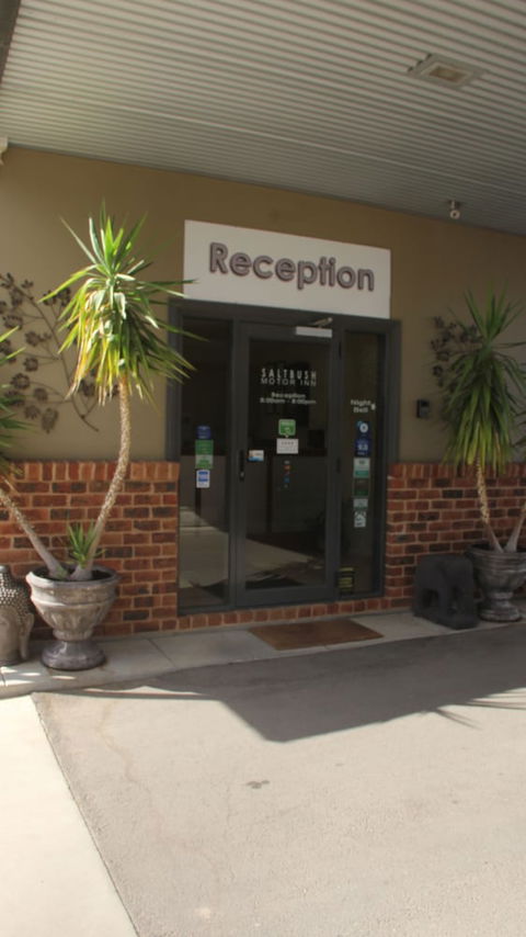 Saltbush Motor Inn - Tourism TAS 3