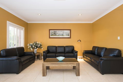 Colonial Court Villas - Tourism TAS 4