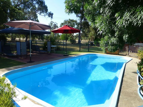 Golfers Retreat Motel - Tourism TAS 4