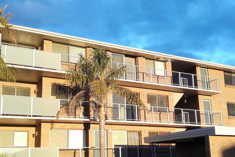 Narooma Palms Holiday Apartments - Hobart Tourism 1