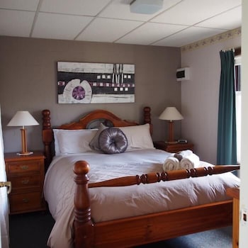 Forest Lodge Chalets - Tourism TAS 3