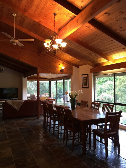 Forest Lodge Chalets - Tourism TAS 6