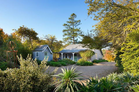 Illoura - Tourism TAS 5