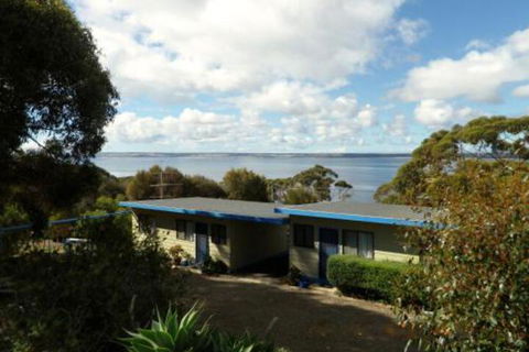 Cooinda Holiday Village - Tourism TAS 5