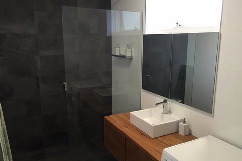 Centrepoint Units Heidelberg - Tourism TAS 7