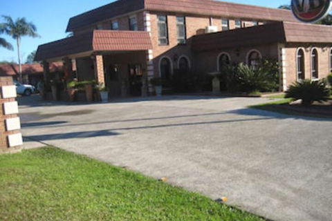 Bulahdelah Motor Lodge - Hobart Tourism 3