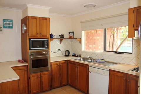 Australian Home Away At East Doncaster - Tourism TAS 2