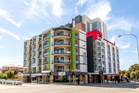 Baileys Serviced Apartments - Hobart Tourism 0
