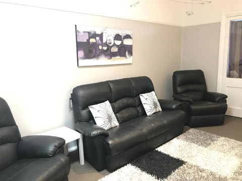 Five Ways Apartment - Tourism TAS 5