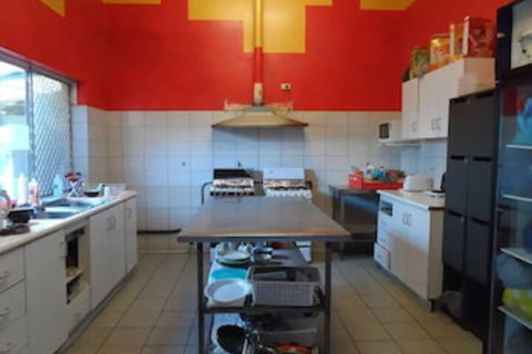 Backpack City And Surf Hostel - Hobart Tourism 4