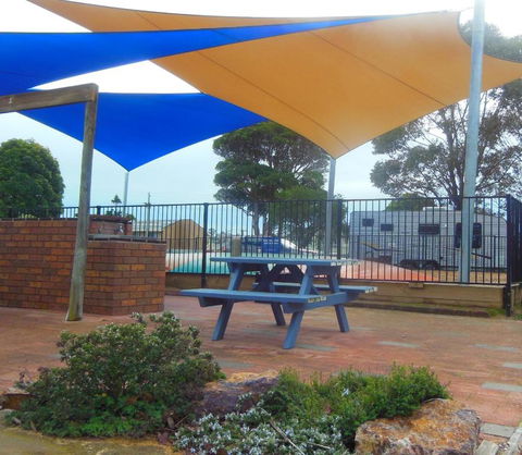 BIG4 Waters Edge Holiday Park - Tourism TAS 5