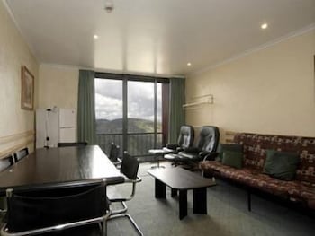 Arlberg Hotham - Tourism TAS 6