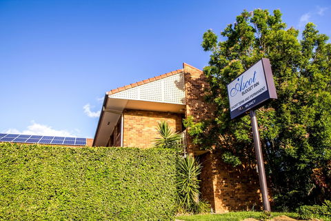 Ascot Budget Inn & Residences - Tourism TAS 0