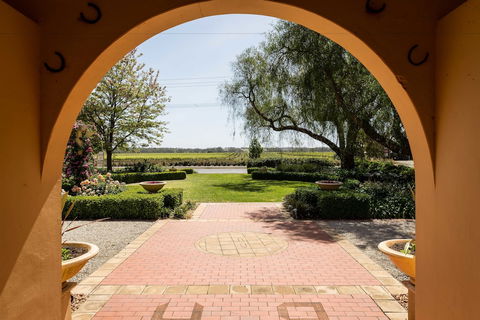 Barossa House - Tourism TAS 5