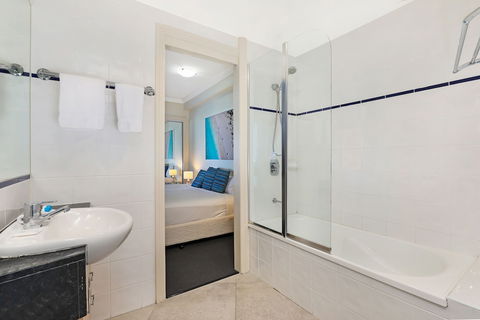 Watermark Resort Caloundra - Hobart Tourism 6