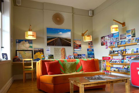 Port Elliot Beach House YHA Hostel - Tourism TAS 3