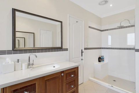 Sorrento Beach Bed & Breakfast - Tourism TAS 5