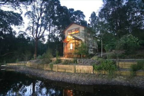 Eagle Hammer Cottages - Tourism TAS 0