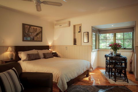 Eagle Hammer Cottages - Tourism TAS 5