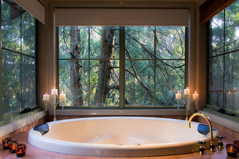 Eagle Hammer Cottages - Tourism TAS 2