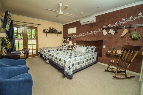 Armadale Cottage Bed & Breakfast - Hobart Tourism 6