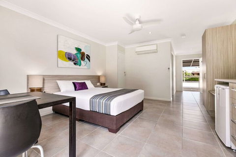 Econo Lodge Beachside - Hobart Tourism 5