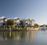 Captains Cove Resort