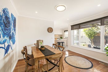 BOUTIQUE STAYS - Sandy Breeze 1 - Tourism TAS 1