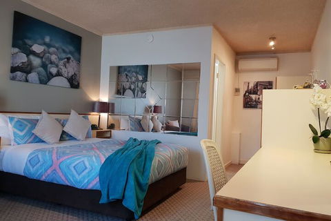 Leagues Motel - Hobart Tourism 1