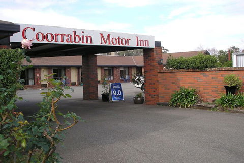 Coorrabin Motor Inn - Tourism TAS 1