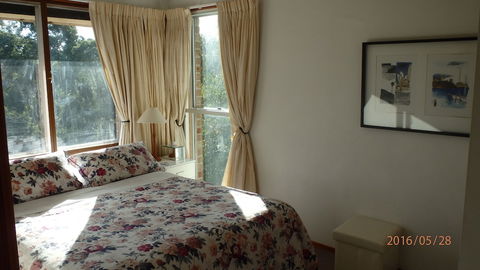 Linley House Bed & Breakfast - Hobart Tourism 6
