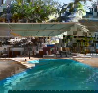 Palm Court Budget Motel Hostel/Backpackers - Tourism TAS