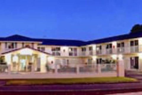 Pottsville Beach Motel - Tourism TAS 0
