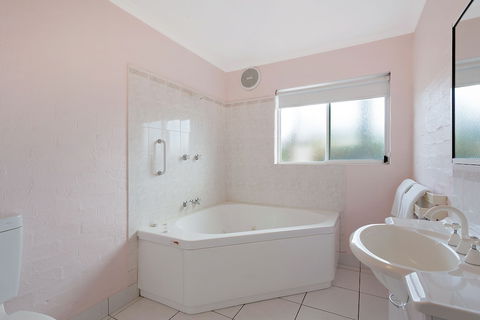 Beach Street Apartments - Hobart Tourism 2
