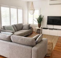 The Seaside Beachhouse Mollymook