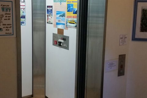 Alexander Beachfront Apartments - Tourism TAS 7