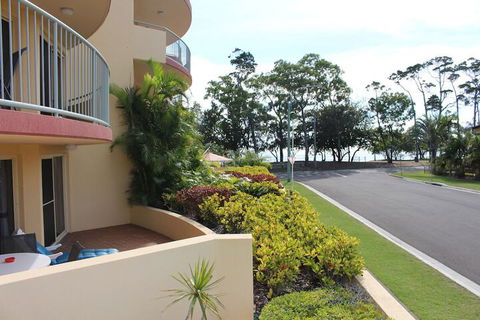 Alexander Beachfront Apartments - Tourism TAS 6