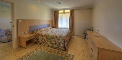 Cooma Motor Lodge Motel - Tourism TAS 0