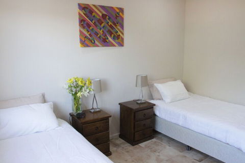 Wunan House - Tourism TAS 6