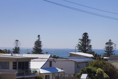 Bell Street Apartments Torquay - Tourism TAS 5