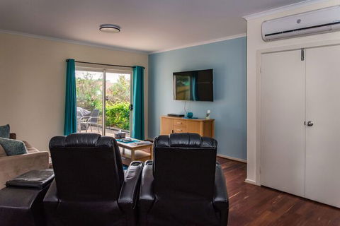 McLaren Vale Studio Apartments - Tourism TAS 6