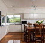The Farm House - Hobart Tourism