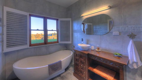 Bridle Guesthouse - Hobart Tourism 2