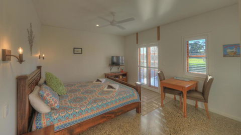 Bridle Guesthouse - Hobart Tourism 1